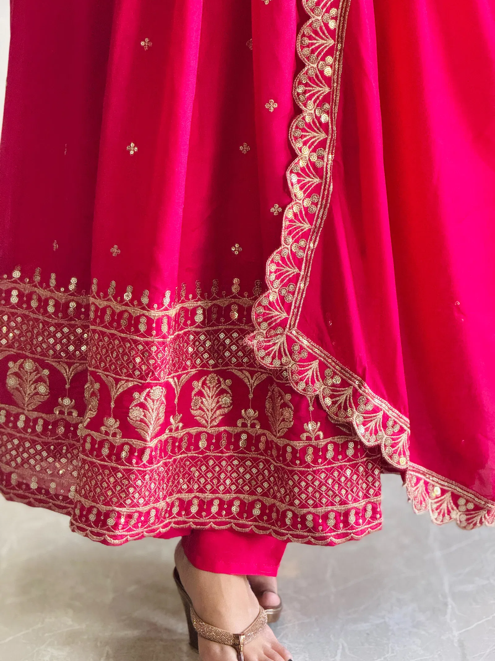 Dvd 5093 Vichitra Silk  With Embroidery Kurti Pant With Dupatta Exporters In India